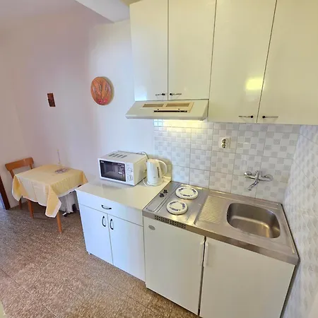 Dobrila Nv With Terrace And Sea View Novi Vinodolski