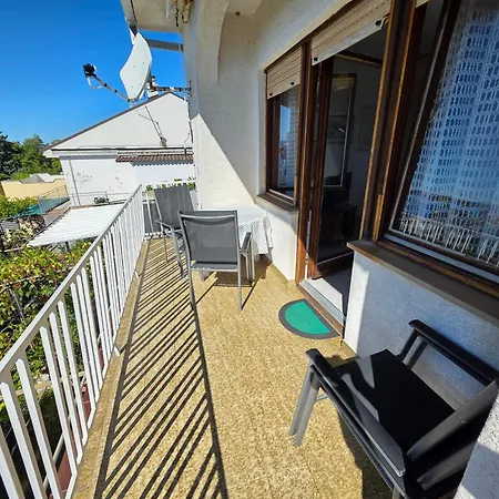 Dobrila Nv With Terrace And Sea View * Novi Vinodolski